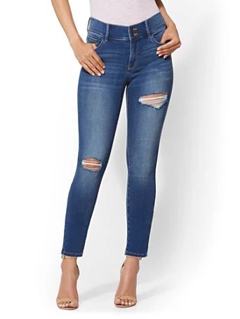 High-Waist Curvy Legging - NY&C Runway - Super Stretch - Soho Jeans - New York & Company | New York & Company