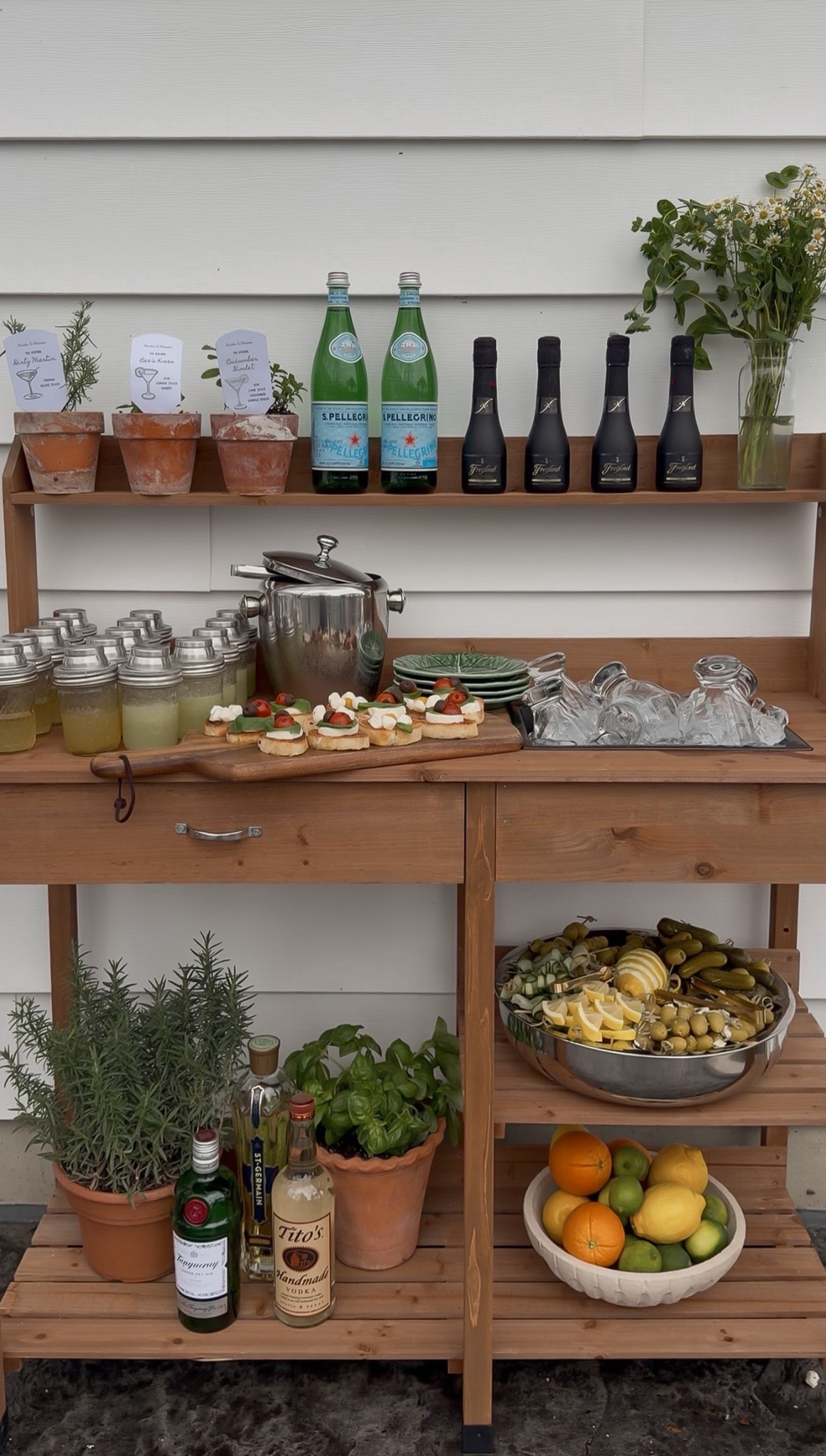 Garden to glasses 🌿🍸

#LTKSeasonal #LTKfoodie #LTKHome