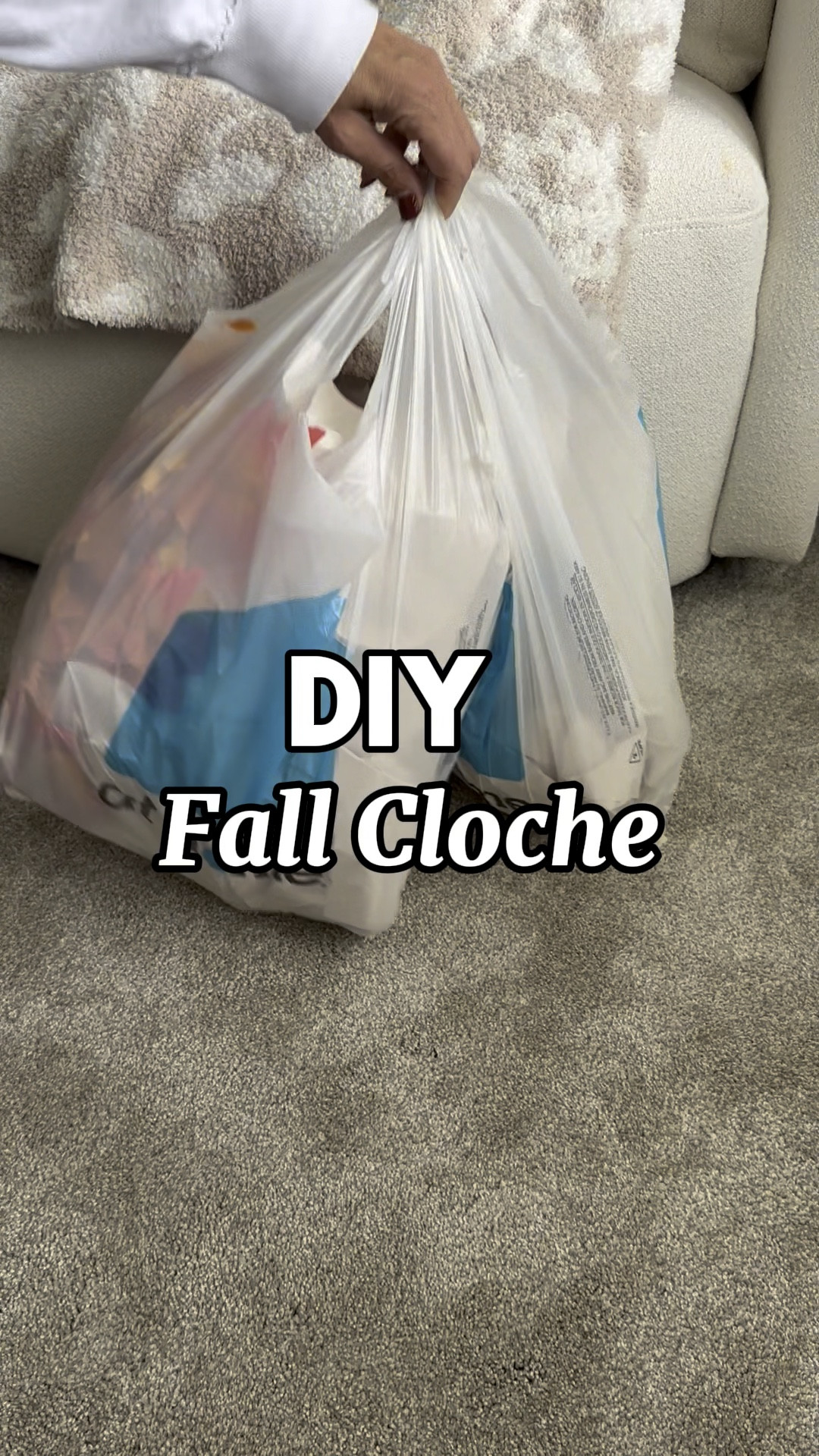 🍂 Cozy fall vibes, easy and simple! Shop my go-to fall decor—faux garland, mini pumpkins, and a candle—all in one easy DIY centerpiece. 🎃 

#LTKVideo #LTKSeasonal #LTKHome