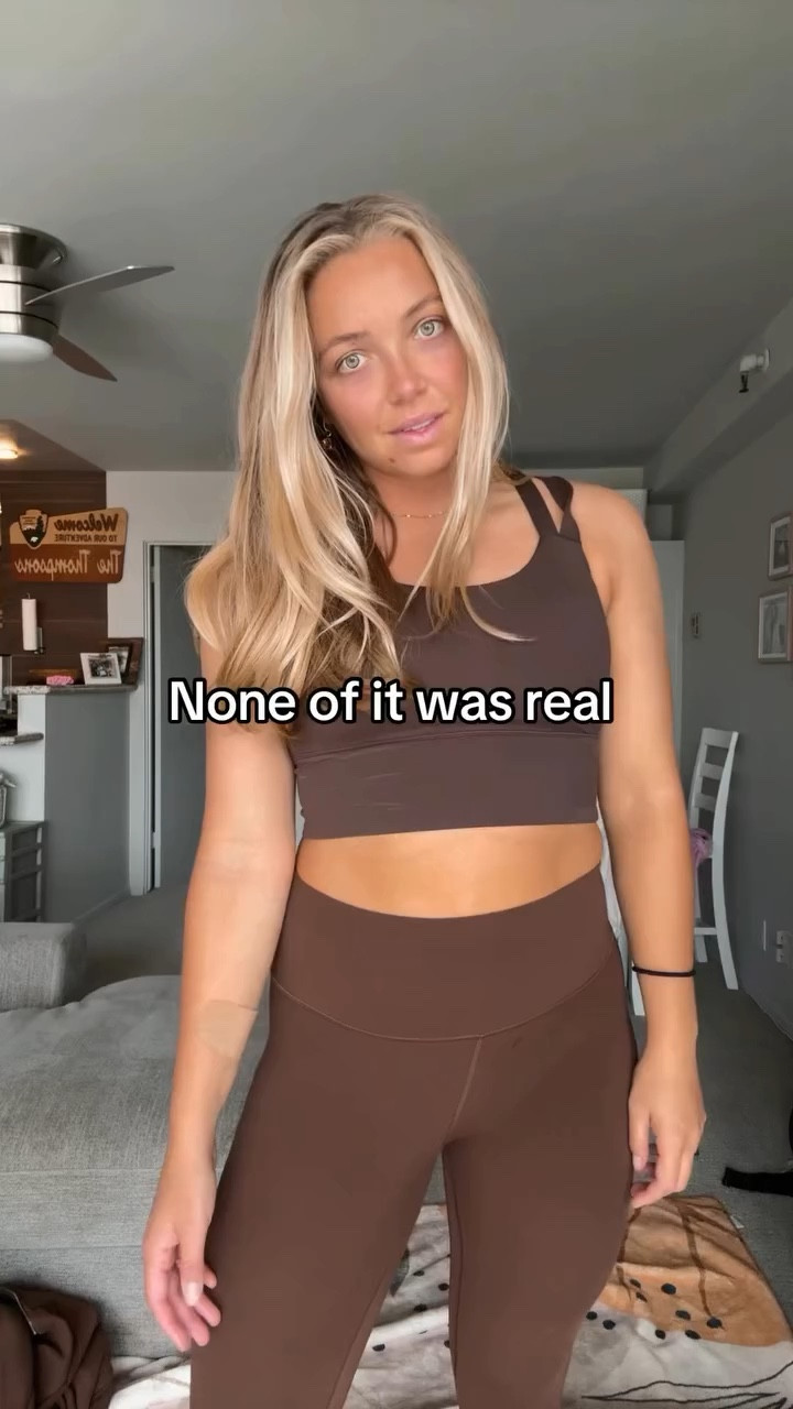 This is something I wish I learned a lot earlier in my life… NEVER compare yourself to other people!! It’s so easy to manipulate your body (with poses, lighting, and angles) to make yourself look “better.” My body sure isn’t prefect, but it’s healthy, beautiful, and allows me to do incredible things! AND I’m made in God’s image…. that’s why I love my body. I hope you can choose to love yours today too❤️‍🩹