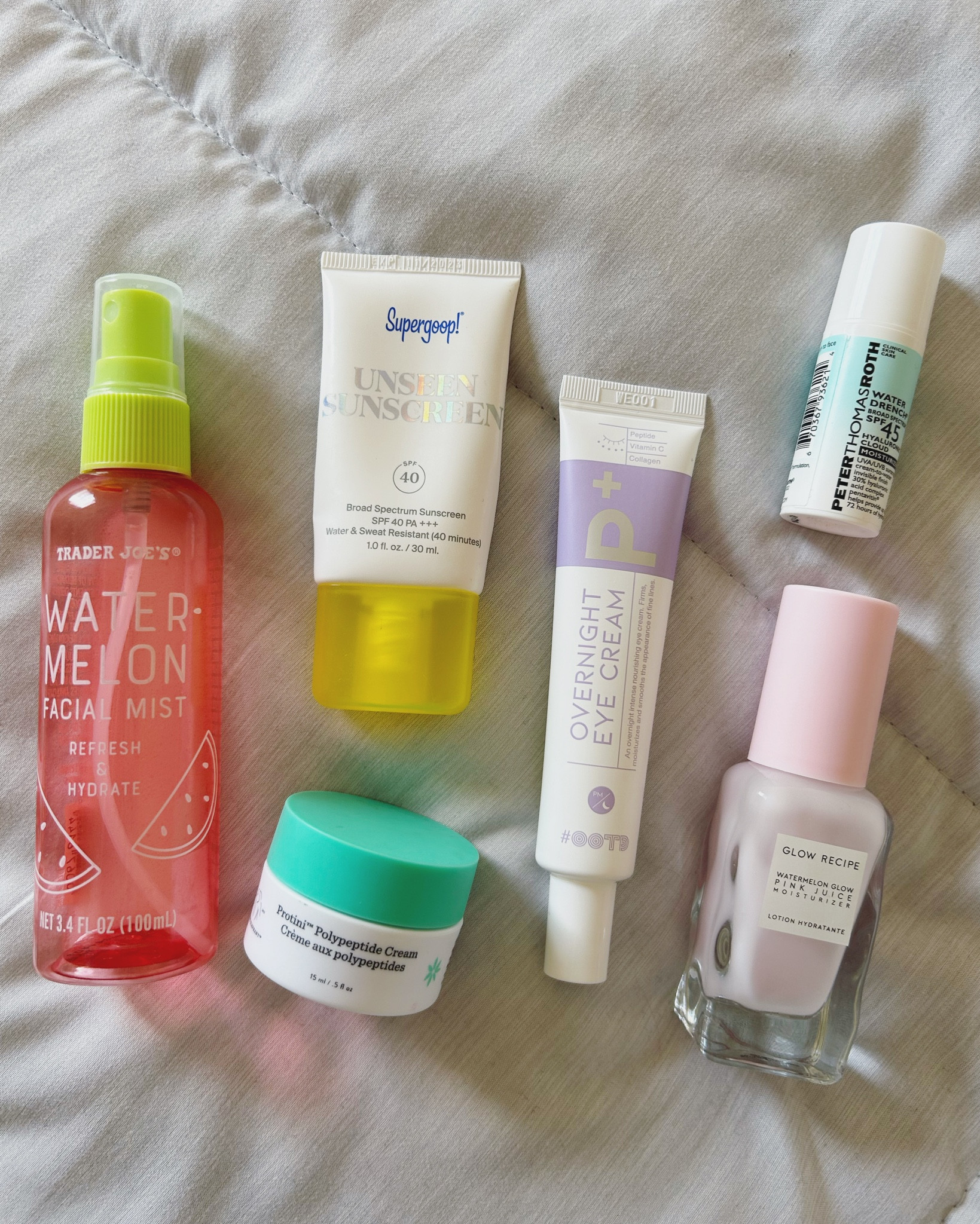 Some skincare products I like to use 💕✨

(Glow recipe moisturizer gifted, opinion is my own)

Amazon finds, unseen sunscreen, super goop, Sephora finds, glow recipe, drunk elephant, Peter Thomas Roth 

#LTKSeasonal #LTKbeauty #LTKGiftGuide