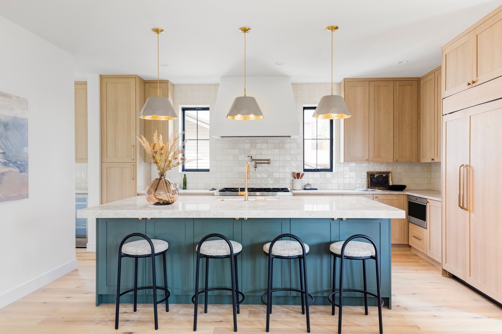 Rounding up of our favorite affordable barstools for 2025! These stools are so sleek and bring a touch of modern elegance to our stages. 

Bar stool, barstool, modern stool, kitchen barstools, black barstool, upholstered barstooll

#LTKHome