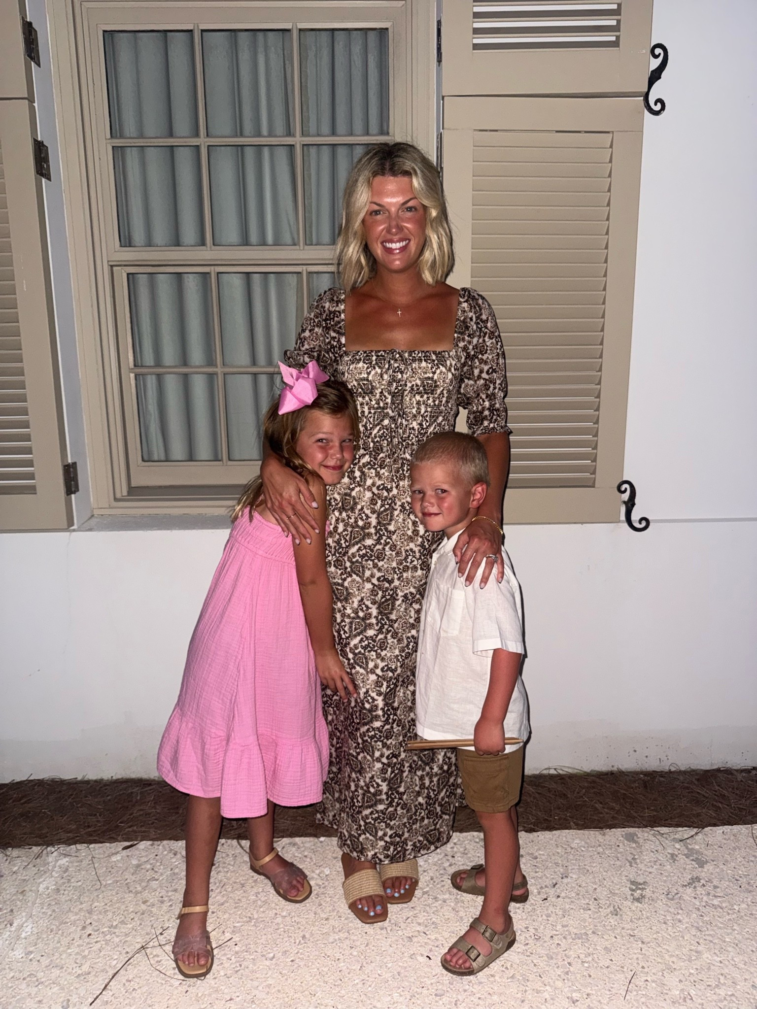 The dress!!

#LTKootd #LTKmomlife