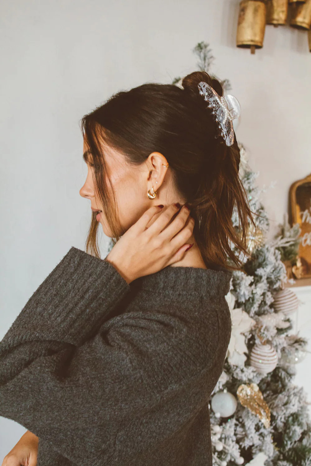 Lace N' Pearls Claw Clip | Shop Andi