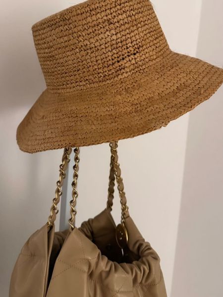 I finally found the perfect bucket hat. Currently 40% off 