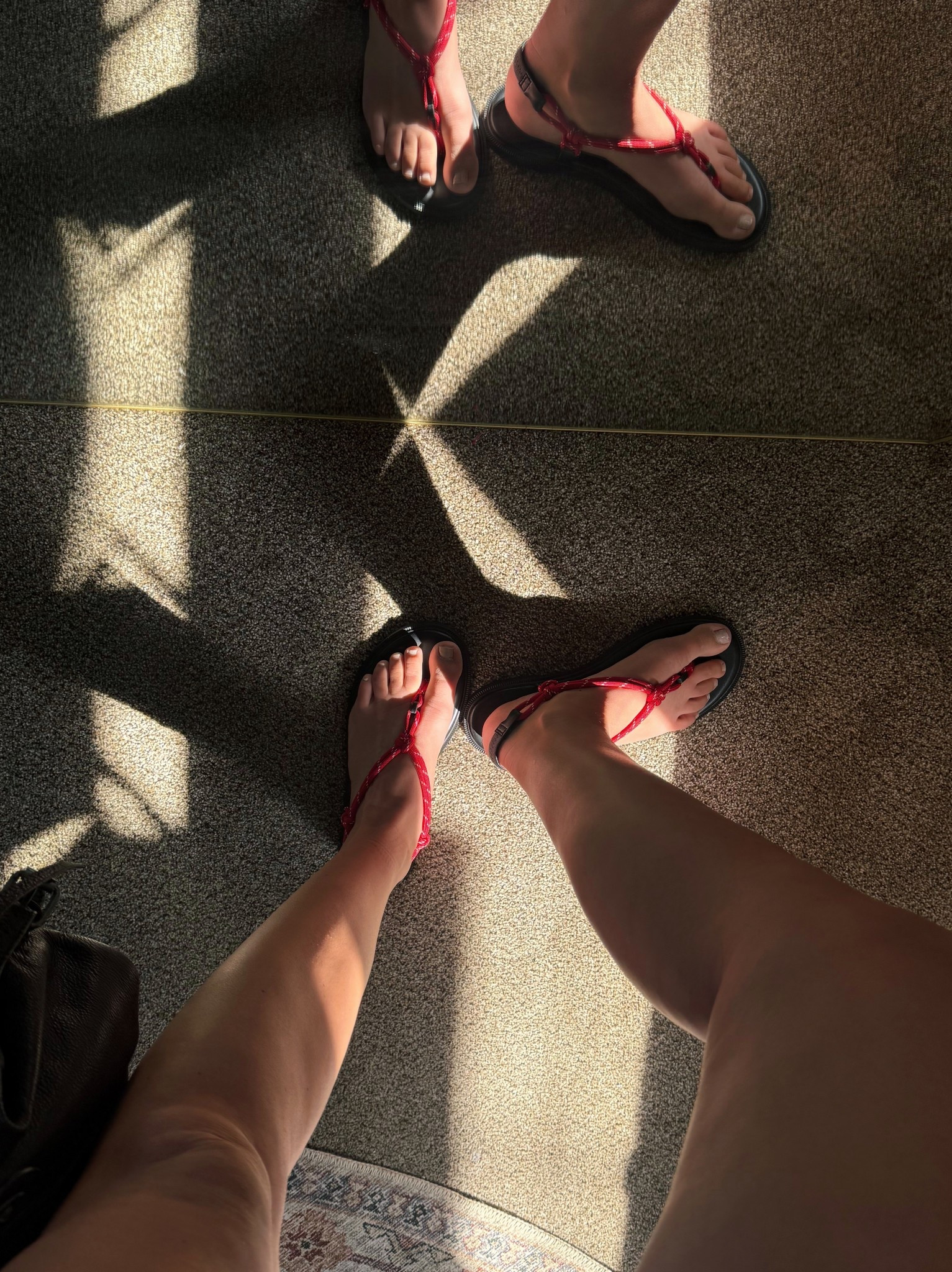 OBSESSED w these old navy sandals 🍓 $15 rn!