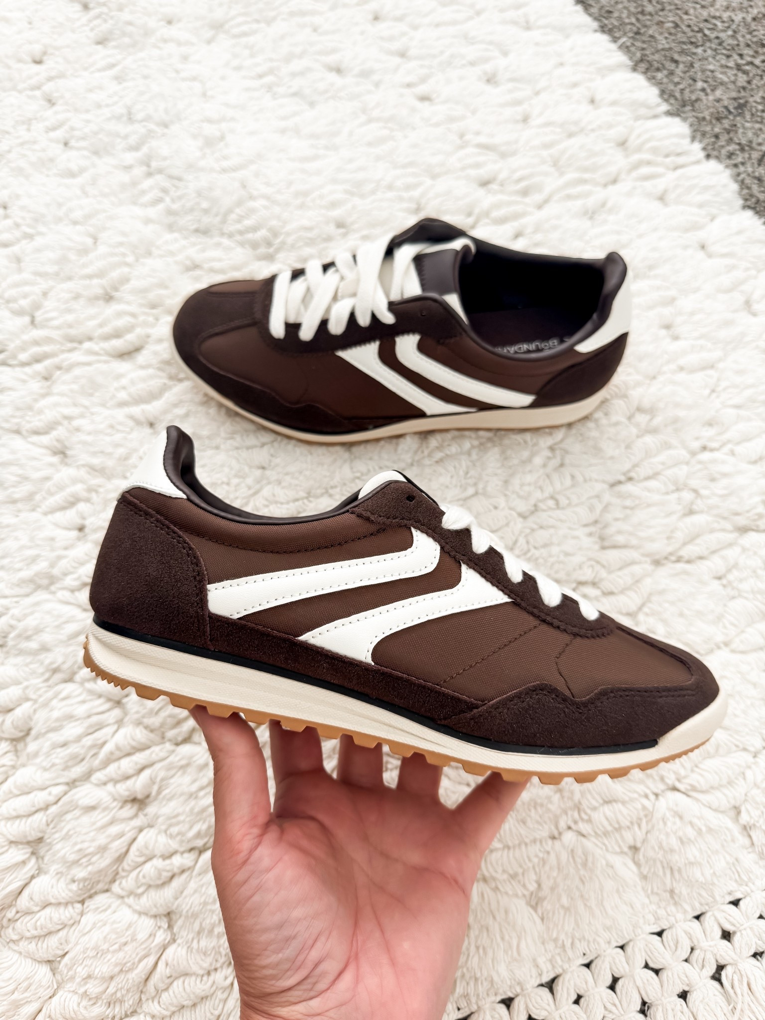 Stepping into fall with the cutest retro sneakers. Easy to dress up or down + so comfy for everyday wear!

Designed with a mix of suede and nylon, they strike the perfect balance between sporty and chic, while the cushioned sole keeps them ultra-comfy for all-day wear. Pair them with jeans, joggers, or even a casual dress for an effortlessly stylish look this season.
Sneakers are TTS
Comes in 5 color options.

Sneaker Style • Everyday Style • Retro Sneakers • Sneaker Goals • Fall Style • Casual Chic • Fall Shoes • Sneaker Obsessed • Neutral Sneakers • Minimal Style

#LTKStyleTip #LTKActive #LTKShoeCrush