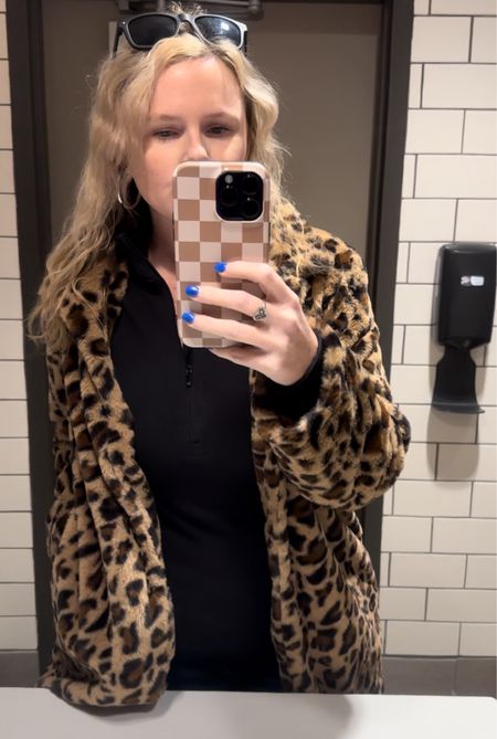 The best and most warm leopard faux fur coat under $30 on Amazon! 

#LTKfindsunder50 #LTKSeasonal #LTKstyletip