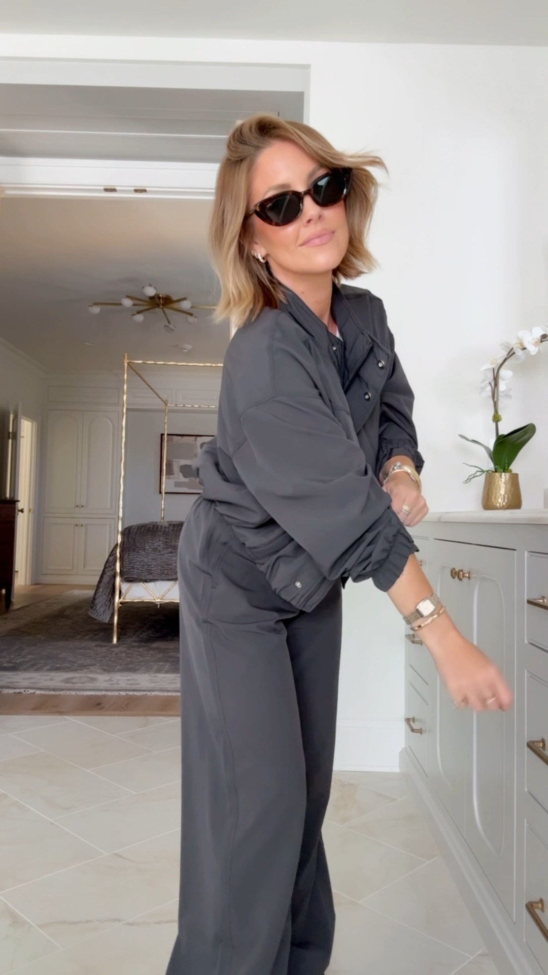 XS bra free tank / XS jacket / XS pants / code BLOGAMANDA on my sunnies 😎

#LTKootd #LTKPetite #LTKSaleAlert