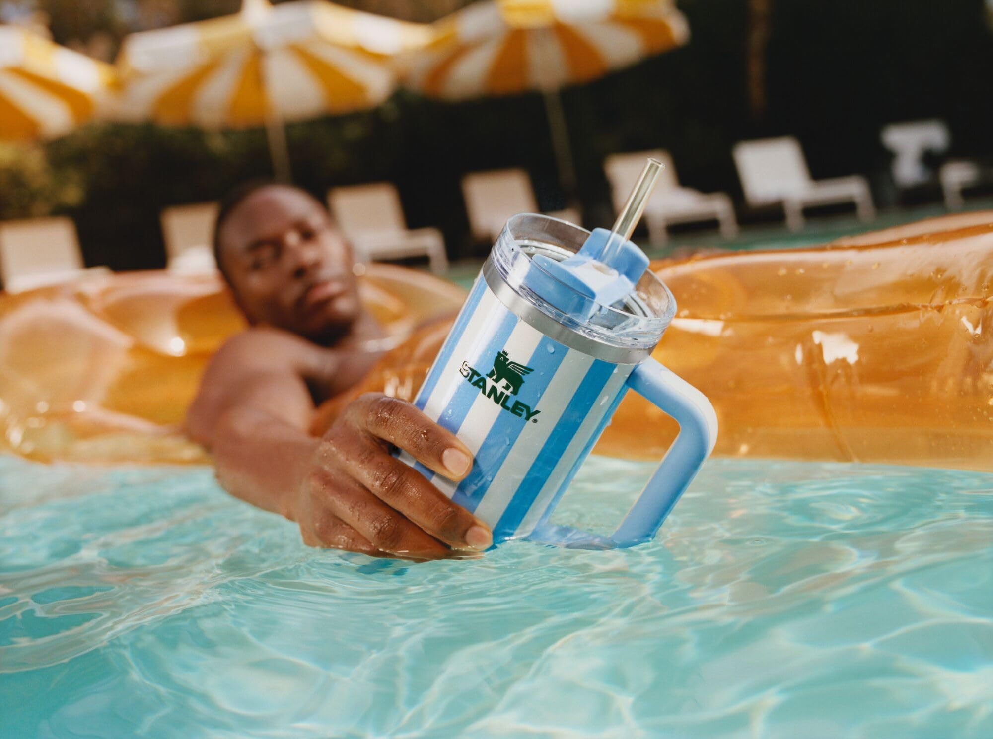 Stanley Quencher H2.0 Tumbler with Handle and Straw 40 oz | Flowstate 3-Position Lid | Cup Holder... | Amazon (US)