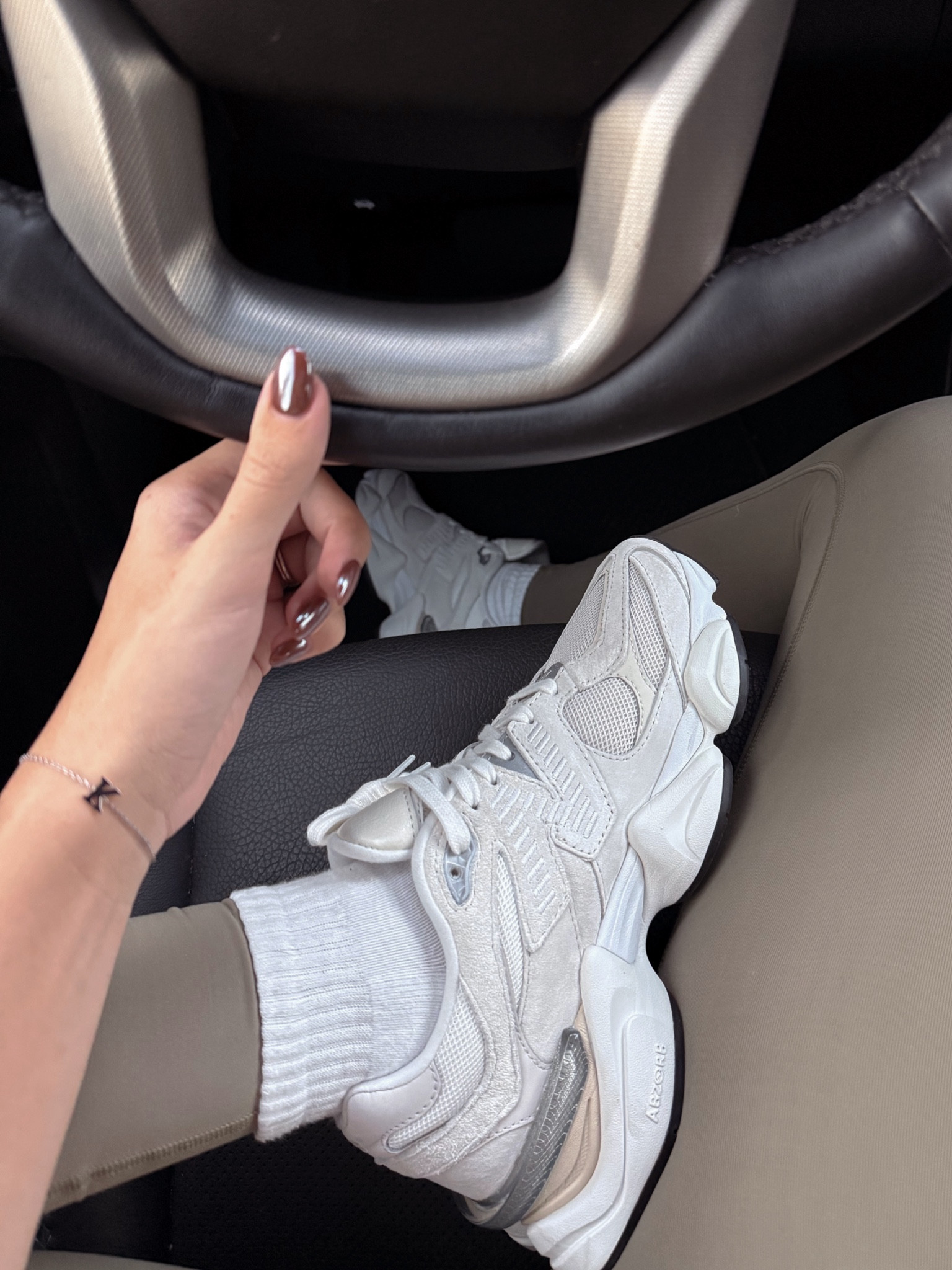 Dad shoes, new balance, new balance 9060, sneakers

#LTKGiftGuide #LTKBaby #LTKShoeCrush