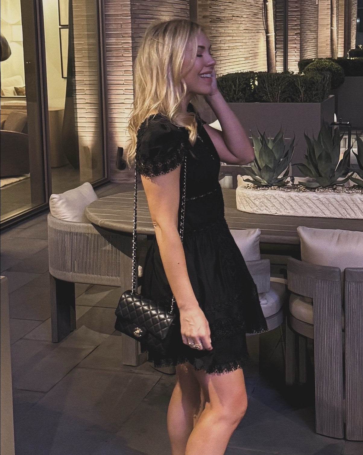 My favorite dresses!

Date night Dress
Spring Dress
Summer Dress
Cocktail Dress
Black Dress 