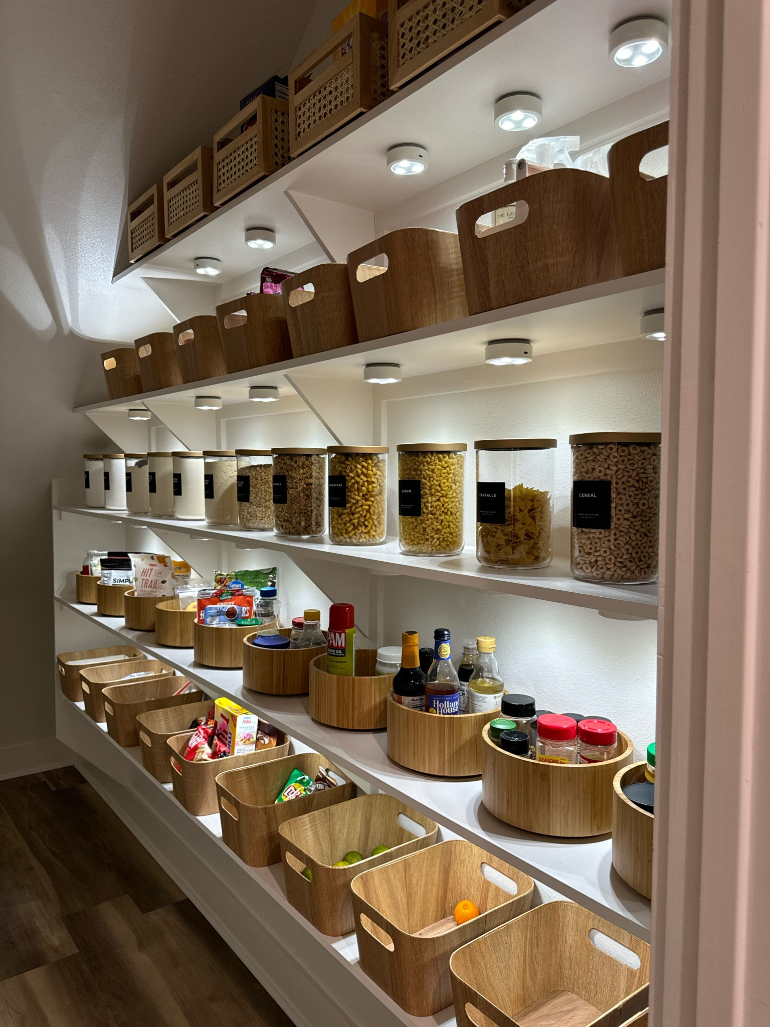 Final pantry reveal 🤍

#LTKStyleTip #LTKHome #LTKU