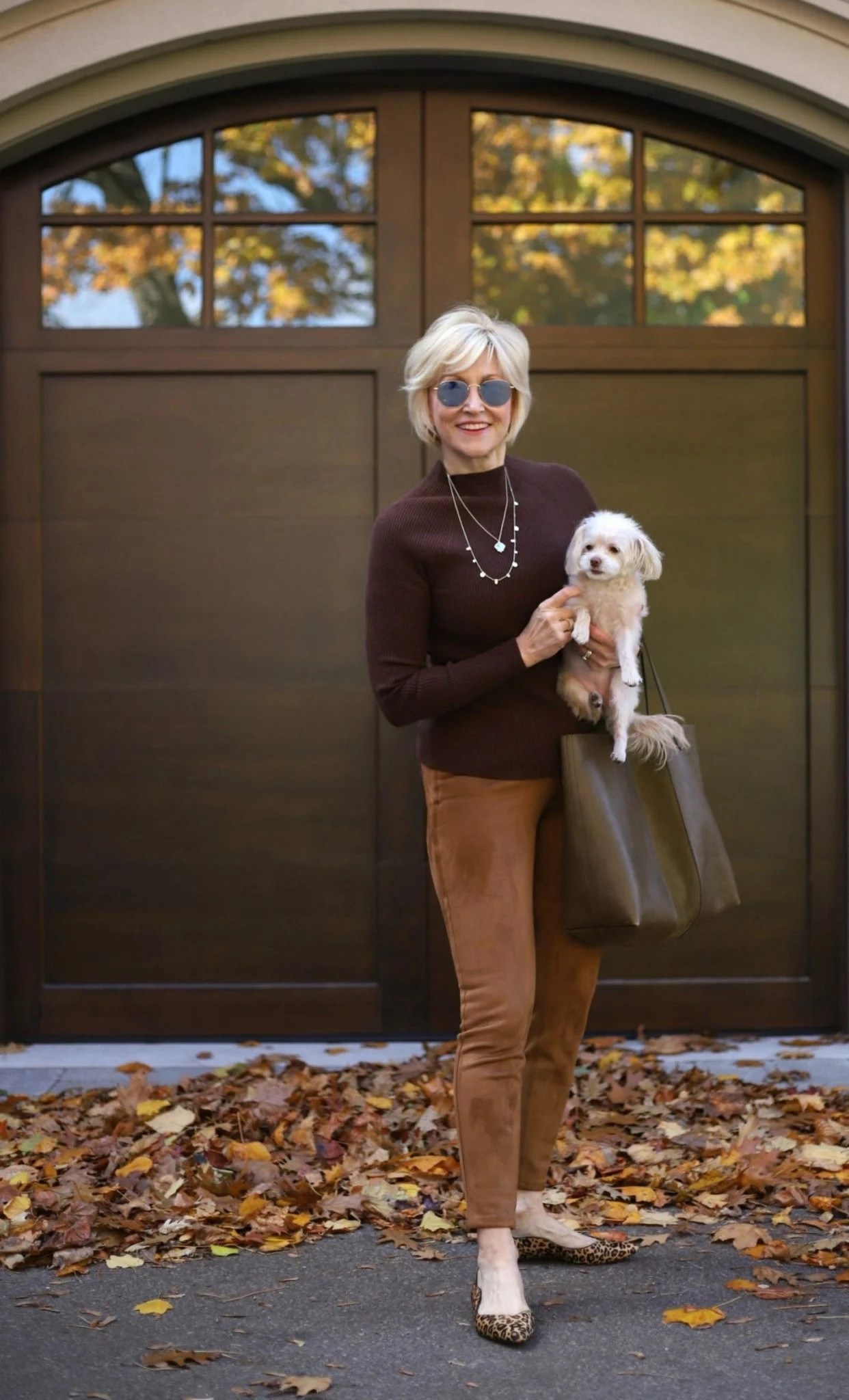 This is one of those fall outfits that just feels effortlessly put together. 🤎

I love the combination of chocolate brown with faux suede leggings — the textures make even a simple outfit feel a little more elevated. And then adding leopard ballet flats? Such a fun little touch that keeps the look from feeling too basic.

The best part is that everything is comfortable enough for everyday wear, but still feels polished enough to make you feel pulled together.