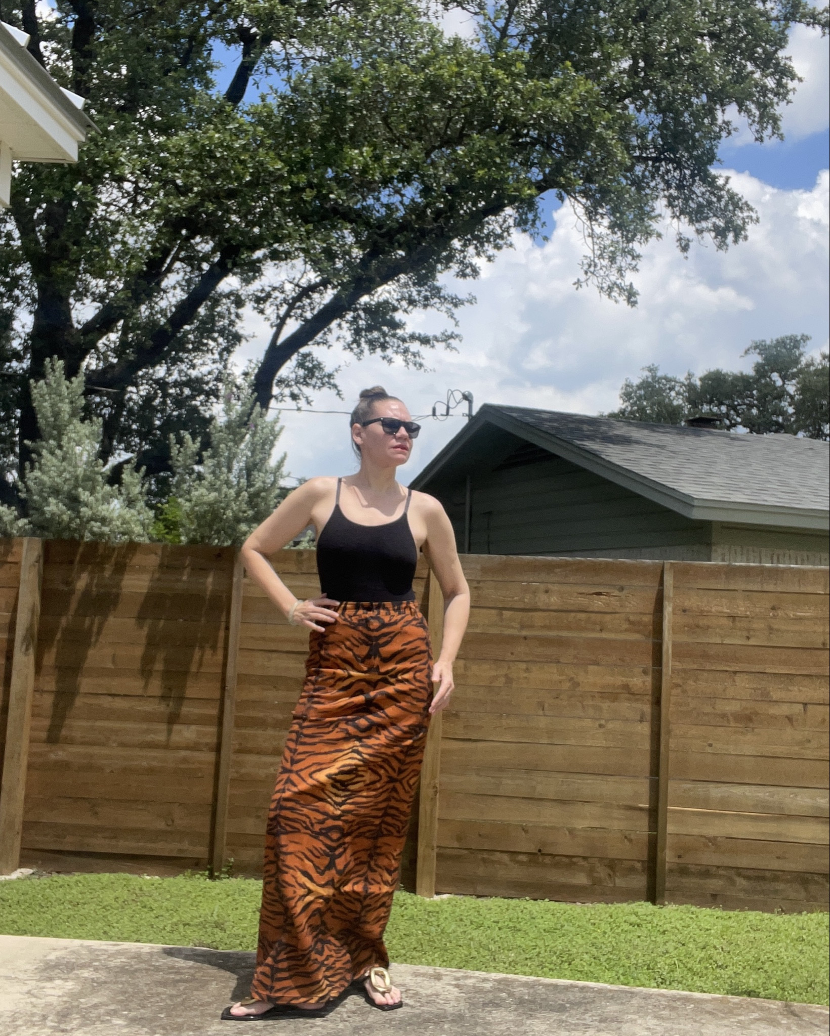 I can’t tell you how much @shapermint is changing my summer- even when it’s a champagne and fries type of day I never worry about how my clothes are going to look- with this shaping tank it’s always smooth! Look at how it sucks me in! #investmentpiece 

#LTKStyleTip #LTKSeasonal #LTKOver40