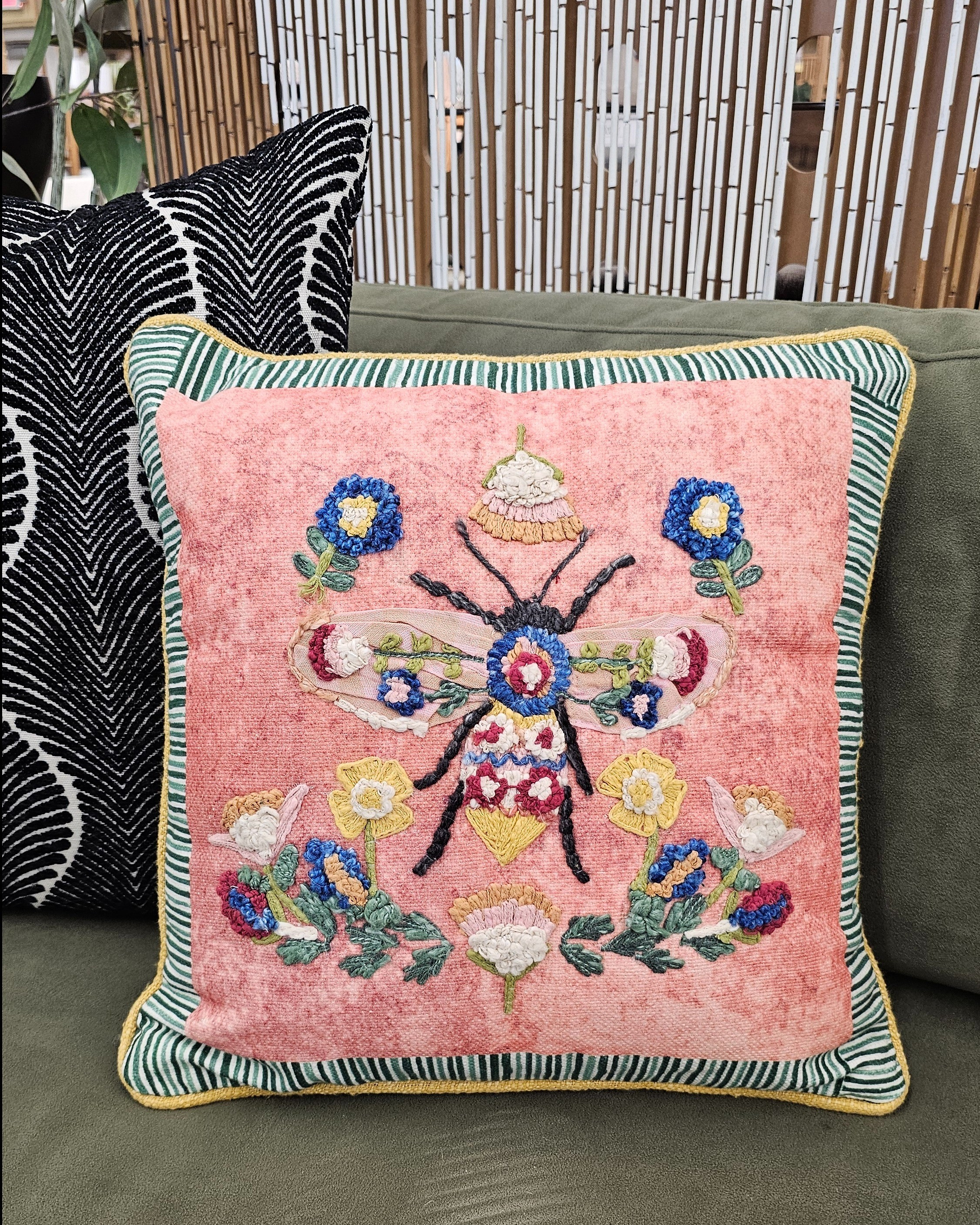 Bee-autiful pillow to add charm to your home! Looks high-end but at an affordable price. 

#LTKHome #LTKFindsUnder50