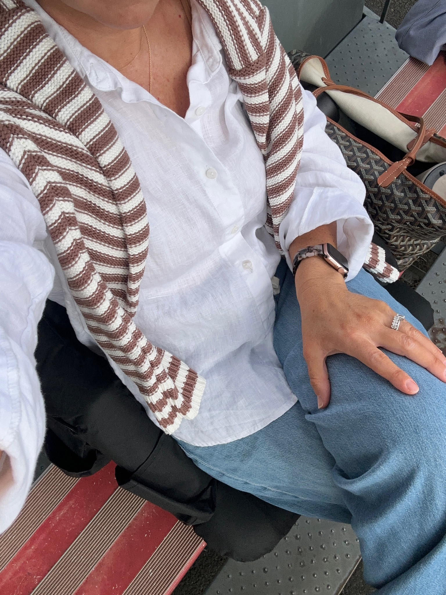 What I wore to baseball. Medium everything’s!! Comfy and great for the chilly night. I ended up wearing the sweater over the shirt bc it got so cold.

#LTKPetite #LTKMidsize #LTKootd