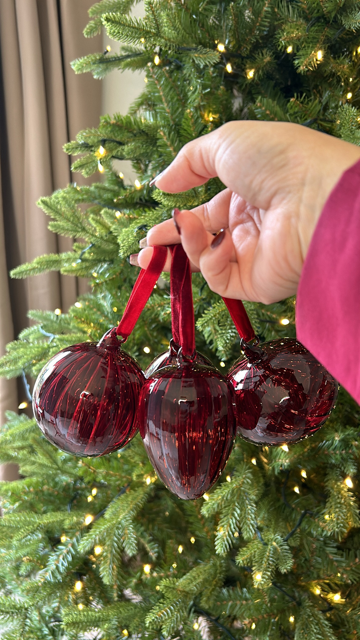 THE ORNAMENT OF THE SEASON!!! A pack of 12 for less than $2.75 per ornament and four designs. These are exquisite and it comes with a velvet ribbon 
#seasonaldecor #christmasdecor #ornaments #lookforless #amazonfind #christmas2025 #ribbon #velvet #christmastree #founditonamazon #amazonchristmas #designerinspired

#LTKHome #LTKFindsUnder50 #LTKSeasonal