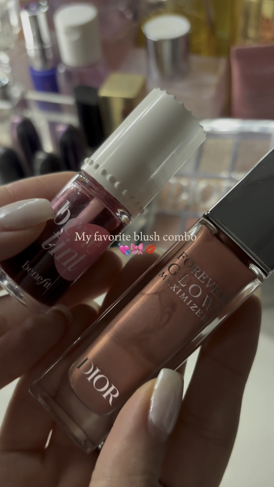 Favorite blush combo 💘🎀💋 I used my fave blushes and created the perfect mix, now it’s my go-to 💌

#blush #makeuptips #blushhack #diorglowmaximizer #benefit 

#LTKbeauty #LTKuk #LTKgrwm