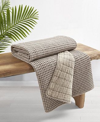 Mills Waffle Stitched Quilted Throw, 60" x 50" | Macy's Canada