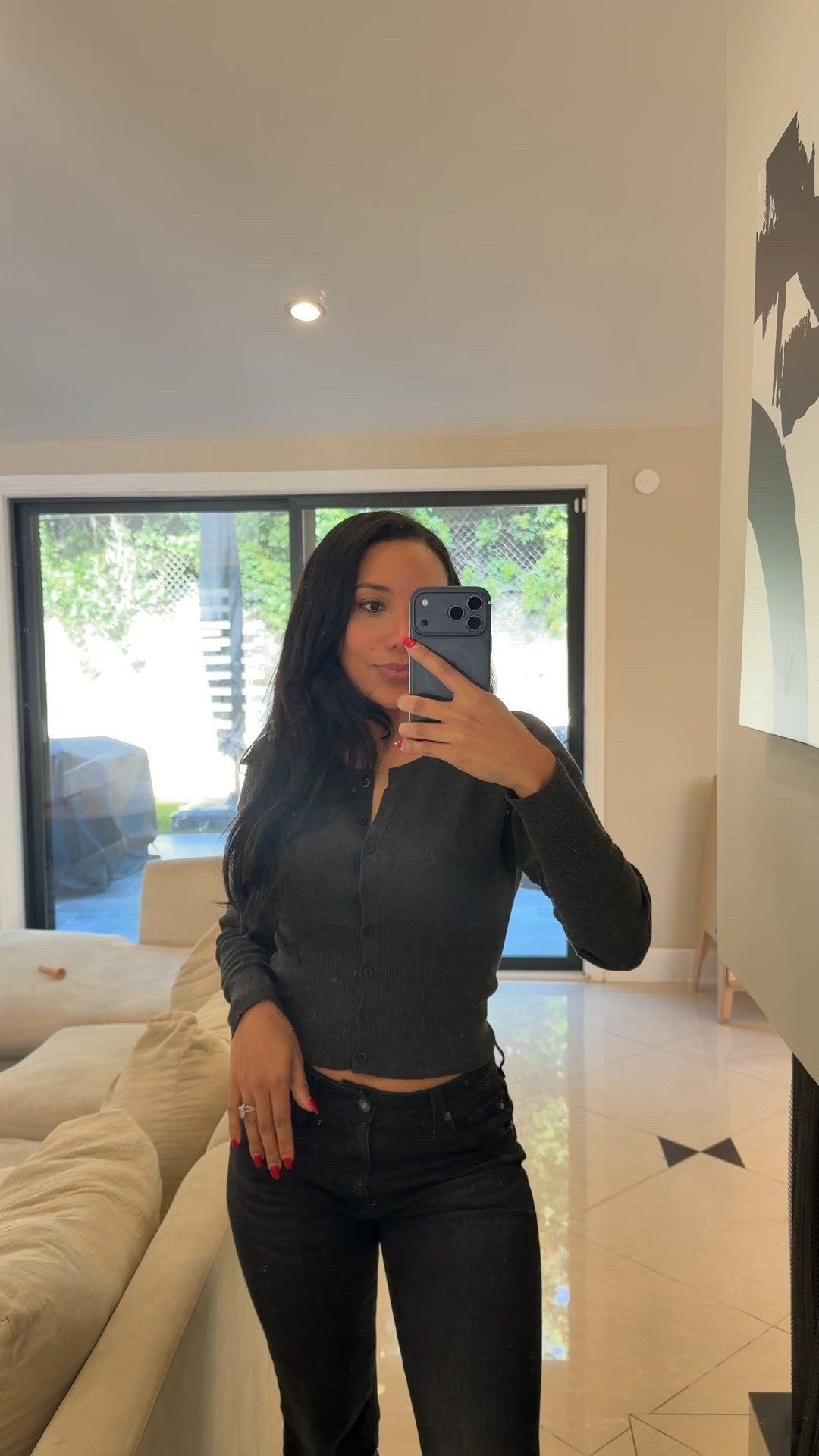 Love this Aritzia Cardigan😍