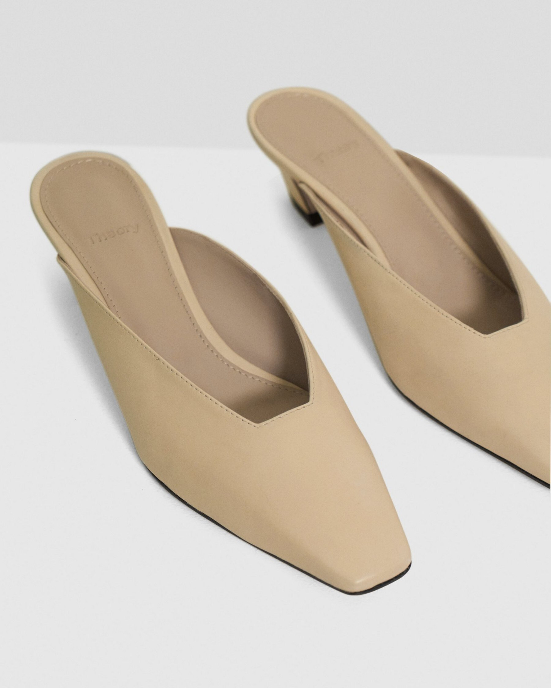 Soft Square Toe Mule in Leather | Theory