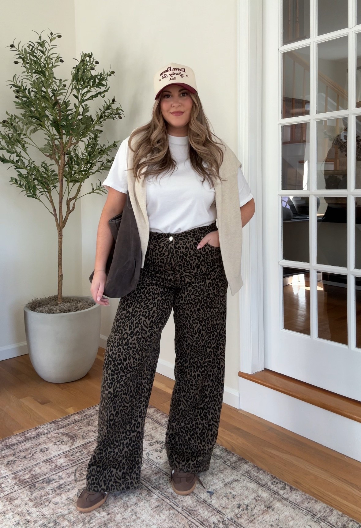 10 easy ways to wear leopard print without overdoing it 〰️ leopard print outfit, leopard print jeans, leopard jeans, spring outfits, spring outfit idea, casual spring outfit, casual outfit 

 #LTKSeasonal #LTKFindsUnder100 #LTKStyleTip