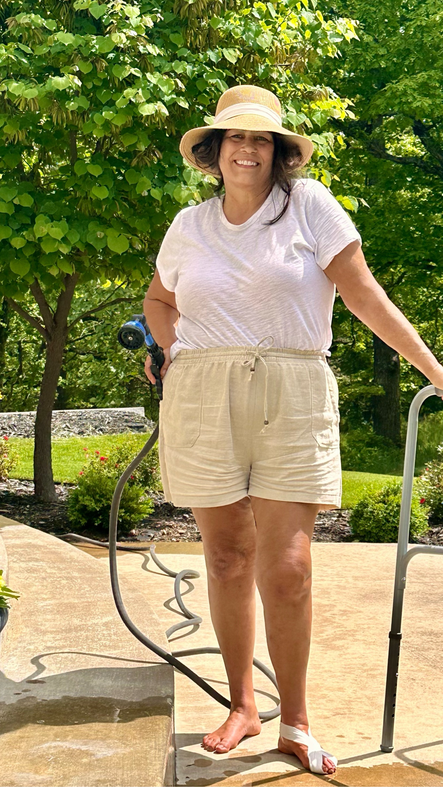 Affordable linen
Blend shorts for summer with white tee. 

#shorts
#linen

#LTKstyletip #LTKfindsunder50 #LTKover40