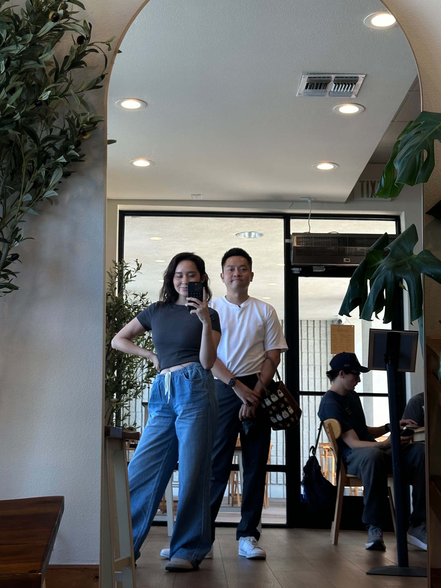 Fave comfy drawstring jeans!

Comes in multiple colors.. Wearing a Small. It runs a little big on the waist & long in length on me.. The drawstring does help a little though (I’m 5’3” & it does drag! Just haven’t had a chance to hem) 

#LTKPetite #LTKU