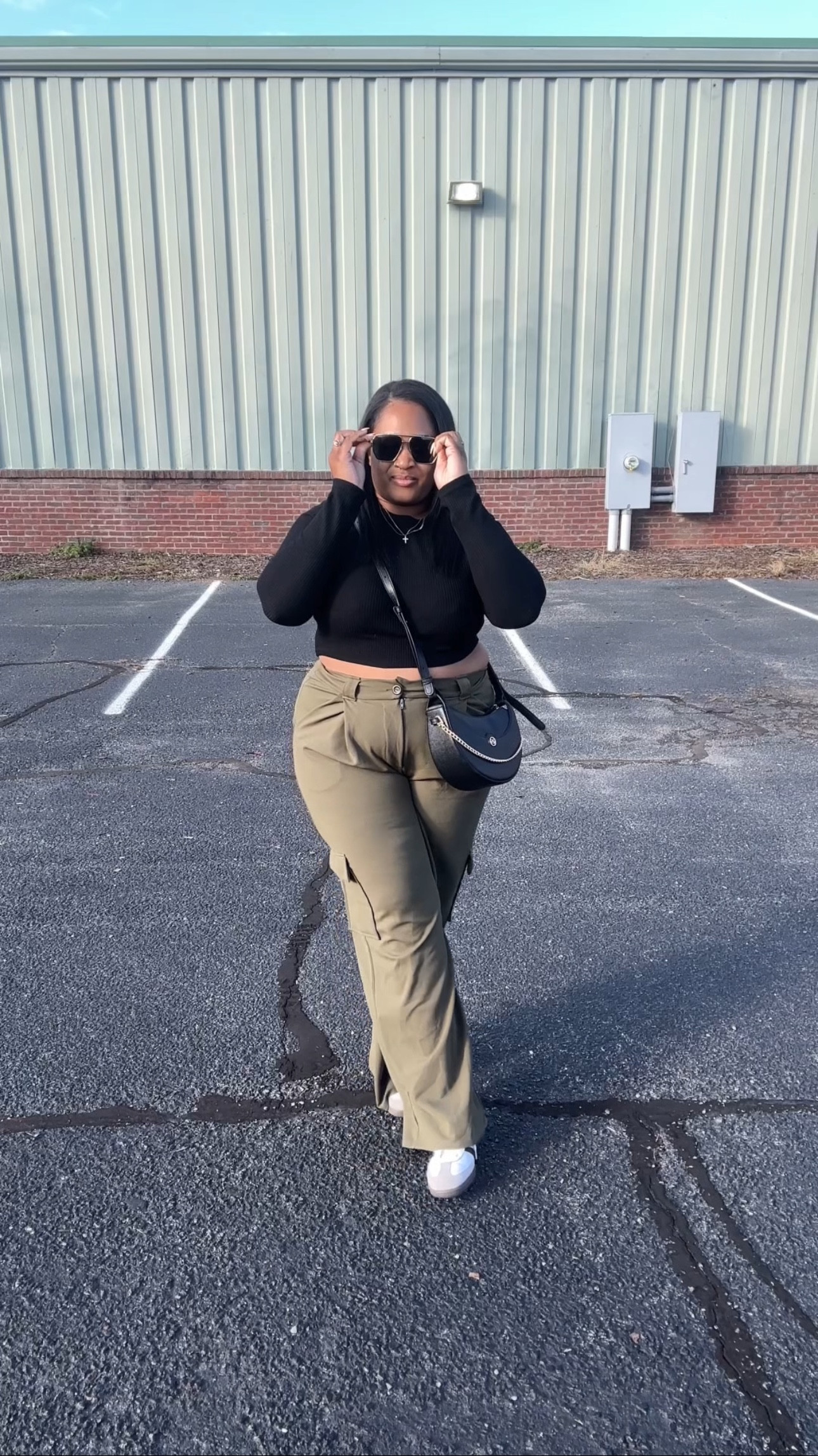 XL in pants and top
Exact top sold out 

#LTKMidsize #LTKFindsUnder50 #LTKTravel