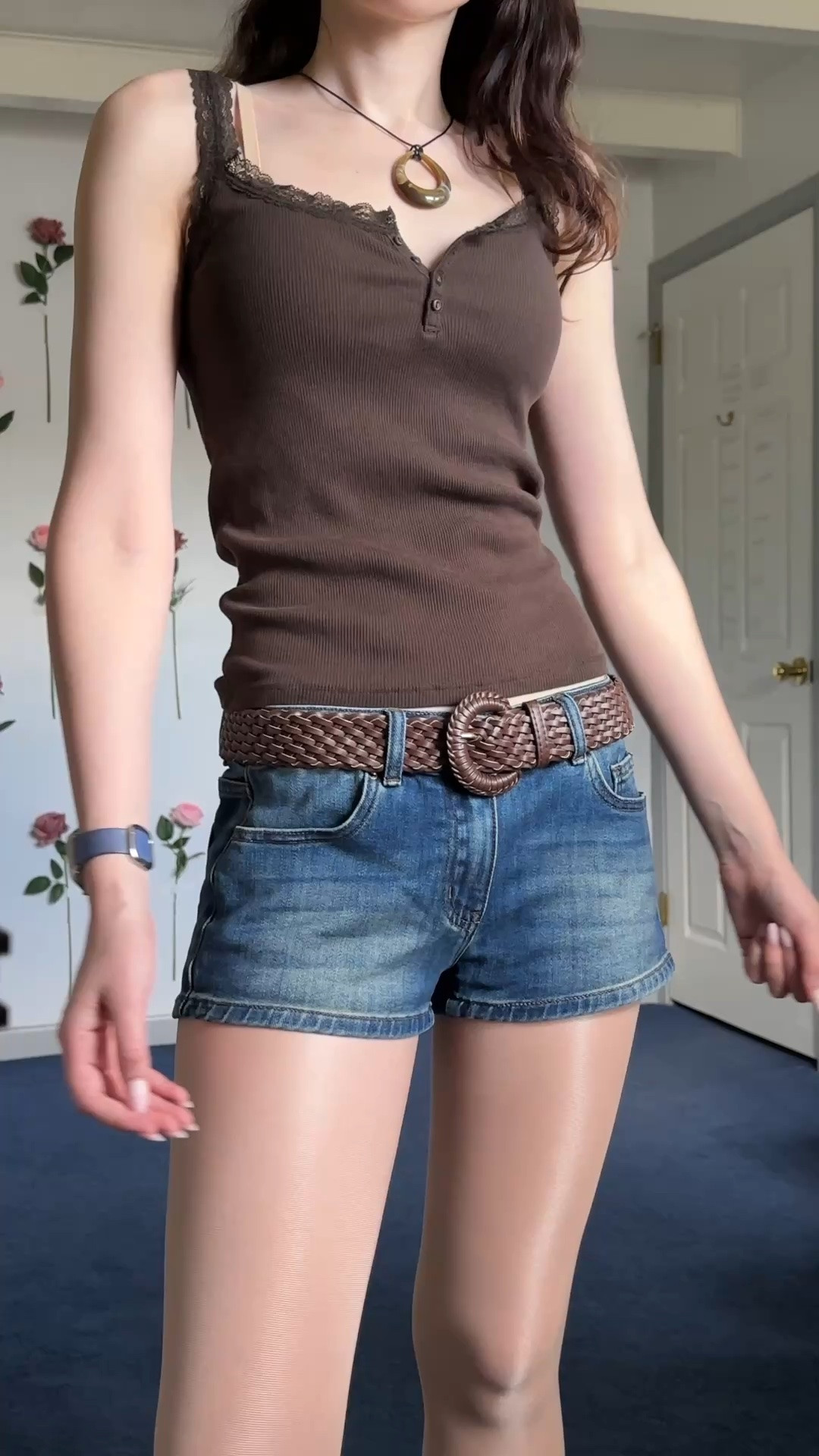brandy melville is lowkey annoying 💀 no sew waist snatching hack #fashionhacks

#LTKootd #LTKgrwm #LTKU