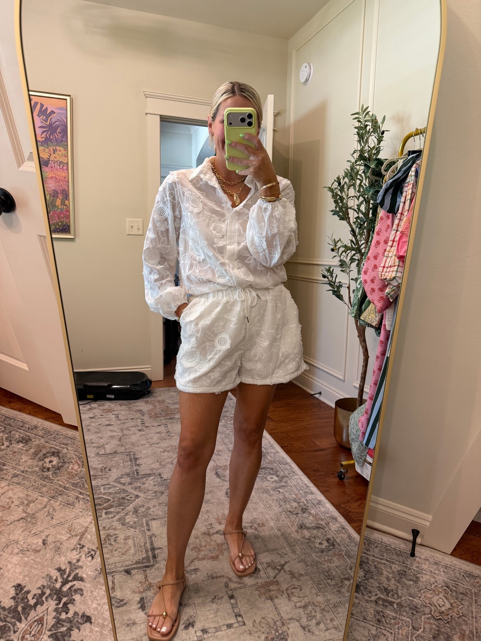 Monday OOTD
Amazon size small
Sandals size 7, runs TTS

#LTKPetite #LTKootd #LTKmomlife
