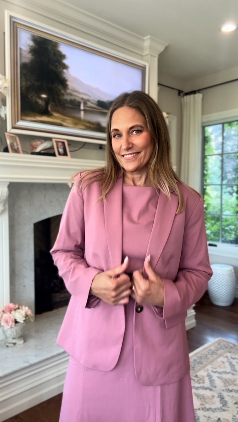 We are loving these new arrivals from Ann Taylor! This mauve dress with a matching blazer is such a chic monochromatic outfit. Perfect for a workwear look! 

#LTKWorkwear #LTKOver40 #LTKSeasonal