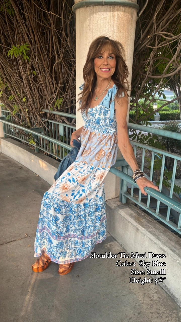 Adorable boho shoulder tie maxi dress. True to size; I’m wearing a size small. Love the print!

#LTKStyleTip #LTKSeasonal #LTKFindsUnder50