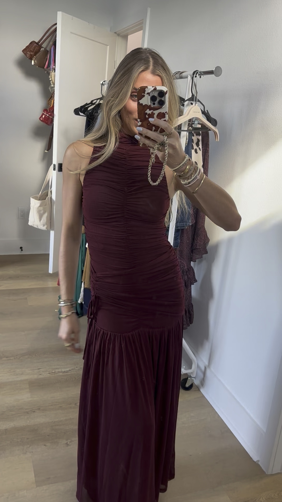 Showpo size 2. A high neck and gathered mesh detailing create a sleek, body-skimming silhouette that’s equal parts elegant and sultry, perfect for evenings where you want all eyes on you. Rich burgundy feels luxe and refined, while the sheer effect adds just the right tease for after-dark appeal.
The Metzie Maxi Dress serves major Dresses energy with a floor-sweeping finish made for dancing, drama, and dreamy entrances. Style it with rosettes accents for a touch of romance or lean into everyday preciousness with delicate jewellery and a sleek clutch. Add thong sandals to keep it minimalist-chic, or dial it up with strappy heels for a polished party look

#LTKWedding #LTKFindsUnder100 #LTKHoliday