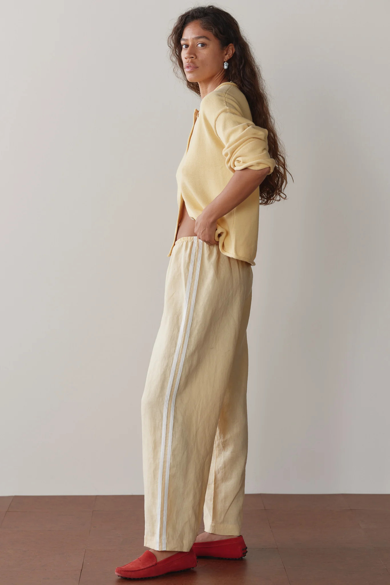The Linen Crop Stripe Pant | DONNI.