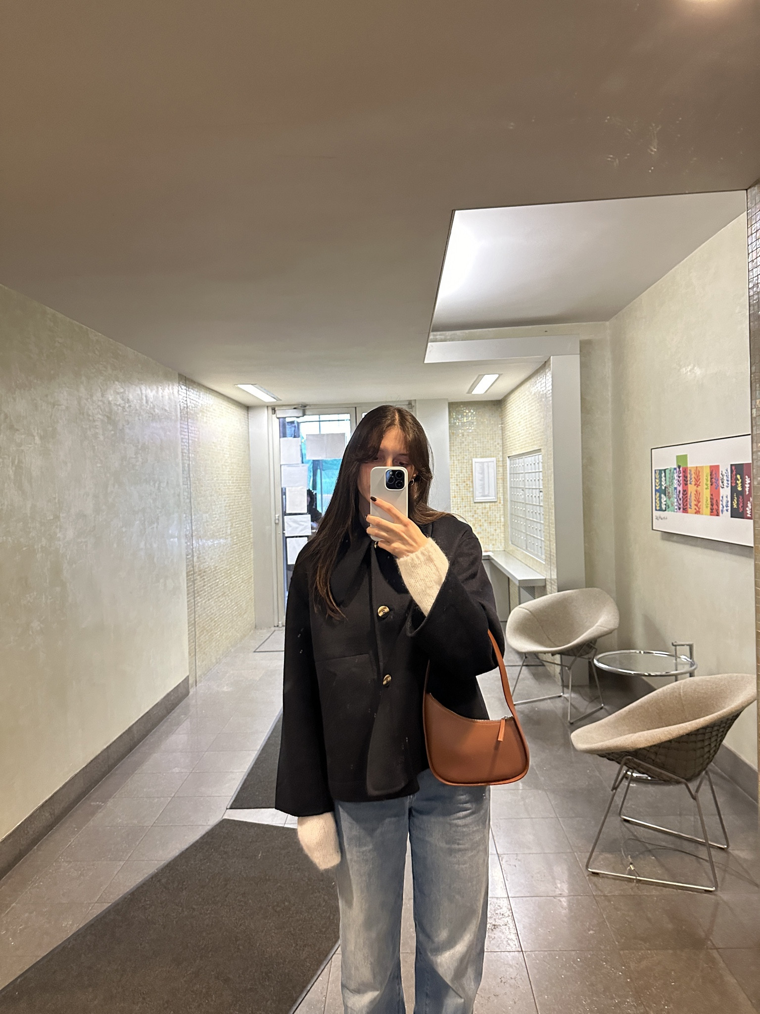 Everyday fit for spring! Blue jacket, brown purse, and white cardigan. 


#LTKfindsunder100 #LTKSeasonal #LTKSpringSale