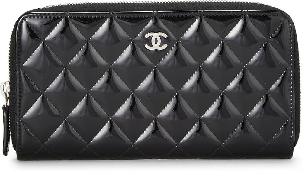 Amazon.com: Chanel, Pre-Loved Black Quilted Patent Leather Zip Wallet, Black : Luxury Stores | Amazon (US)