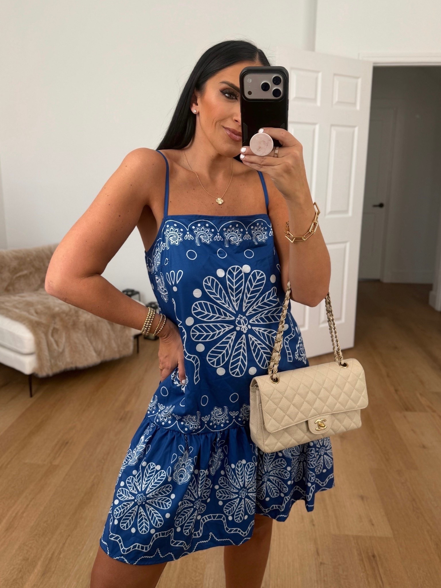 Farm Rio inspired Women's Sleeveless Cami Dress wearing size medium
Looks like farm Rio but from amazon 