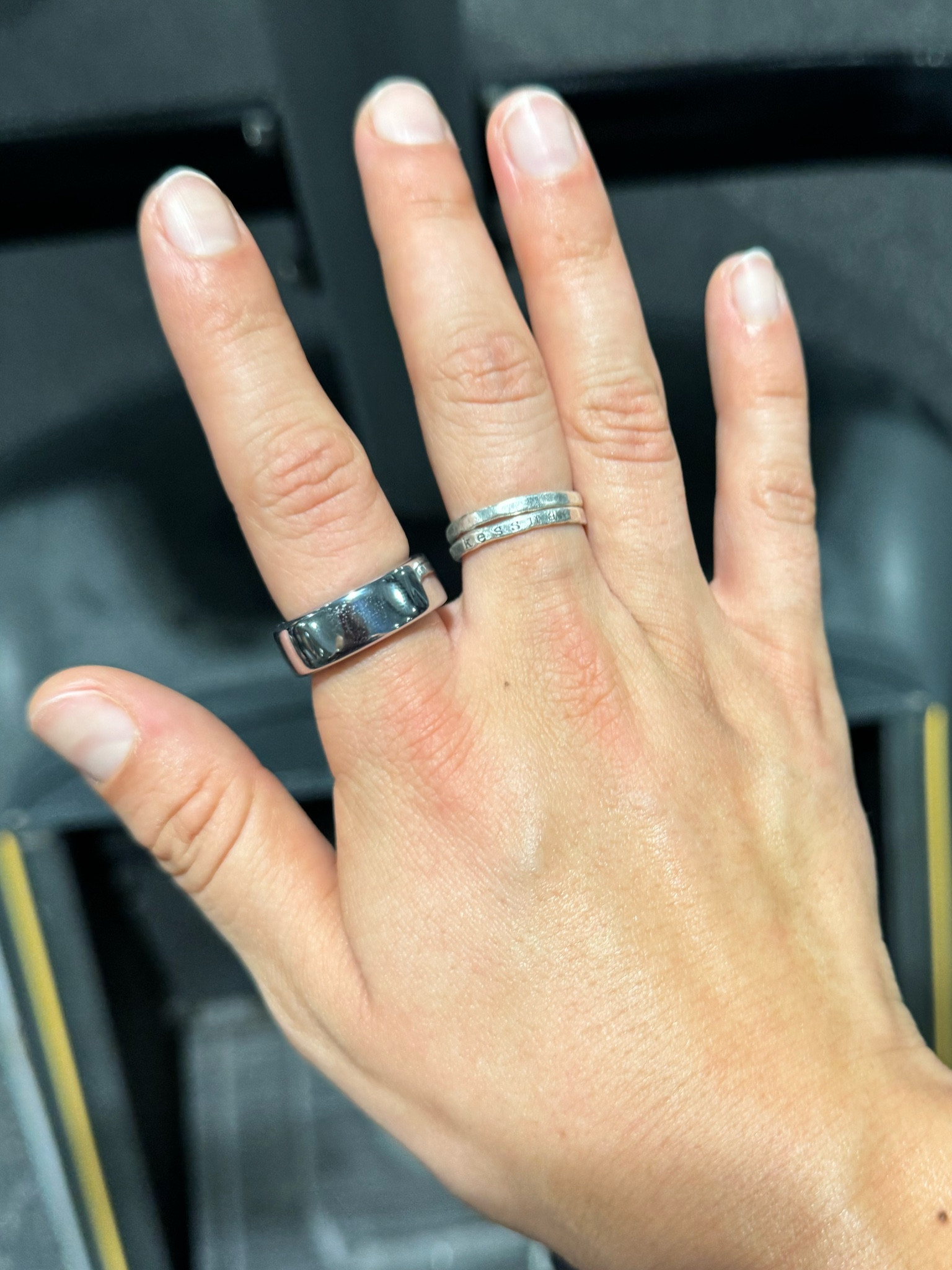Oura Ring & Pets ring

#oura 