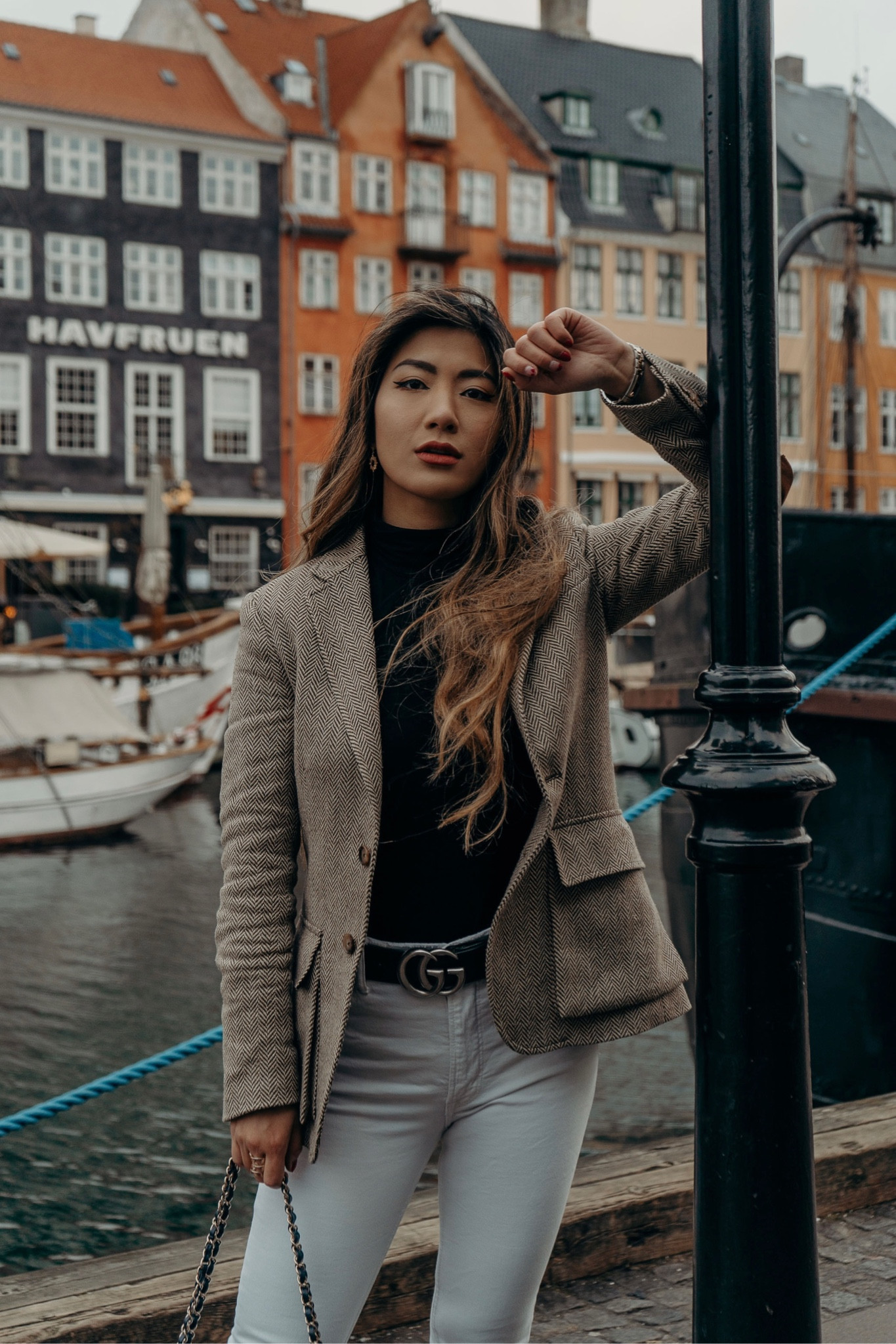 🔍 Check blazer, houndstooth blazer, black top, Ralph Lauren, Gucci belt, white jeans, brown blazer, neutral outfit, work outfit, workwear 

#LTKeurope #LTKSeasonal