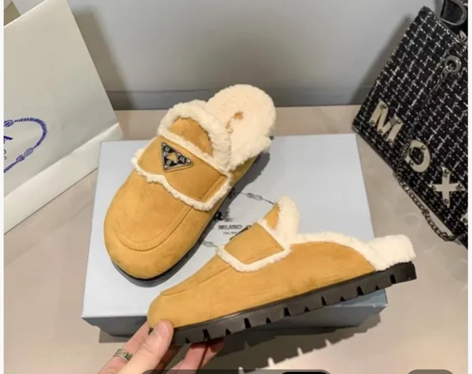 Prada dupe slippers from DHGate. I honestly love DHGate. Shipping takes forever but you save so much on a product that looks the exact same. It will come with “Prada” sign in it too. I’m a fan!

#Fallshoes #fall #LTK 

#LTKSeasonal #LTKCon #LTKGiftGuide