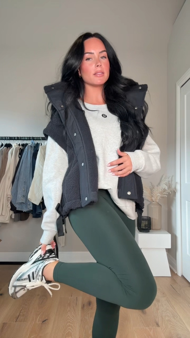 Walking ootd I will have it added to my LTK in the outfit inspo section 🖤👟

My sizing 5’7, 145lbs, 32dd
I’m wearing a size medium crew, size small vest, size 4 leggings 


I also added my other favorite walking shoes for long distance! 

#LTKActive #LTKStyleTip #LTKShoeCrush