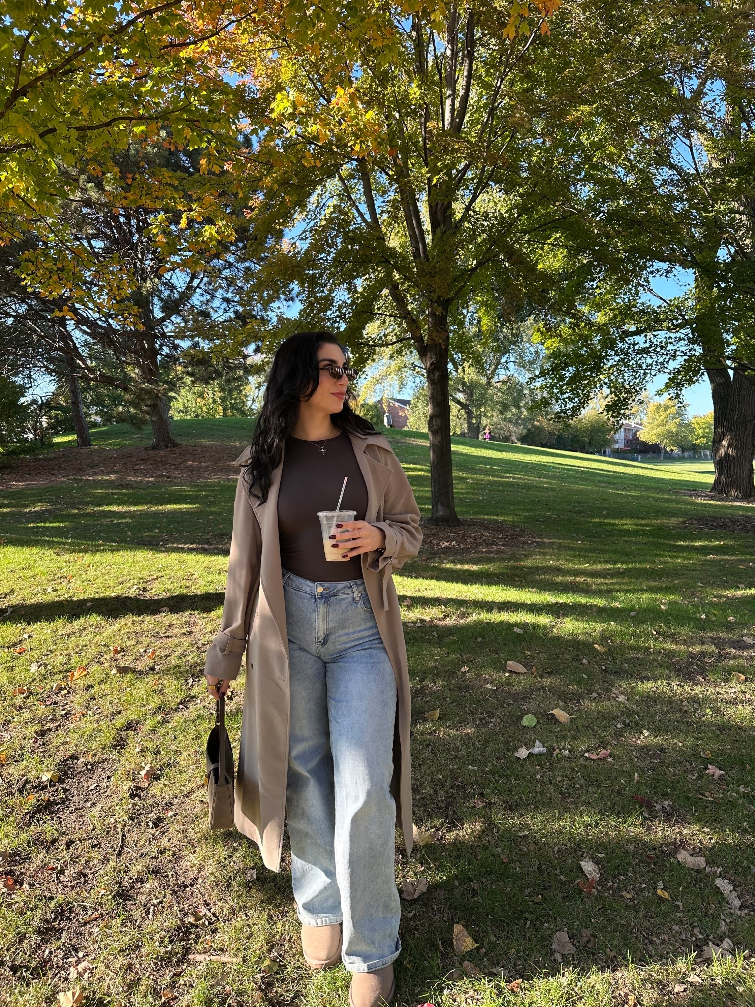 Oak and fort trench cost
Baggy jeans
Athleta top
Ugg mini