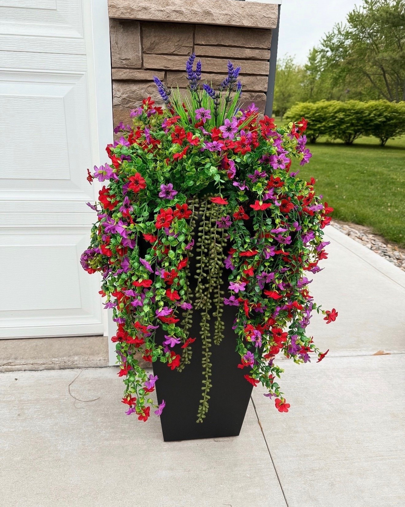 Faux flowers from Amazon. No maintenance required 😉 
Used jn picture: 2 packages of drapey flowers, 1 package of greenery pearls, 1 package of lavender stems 

#LTKSeasonal #LTKHome

#LTKSeasonal