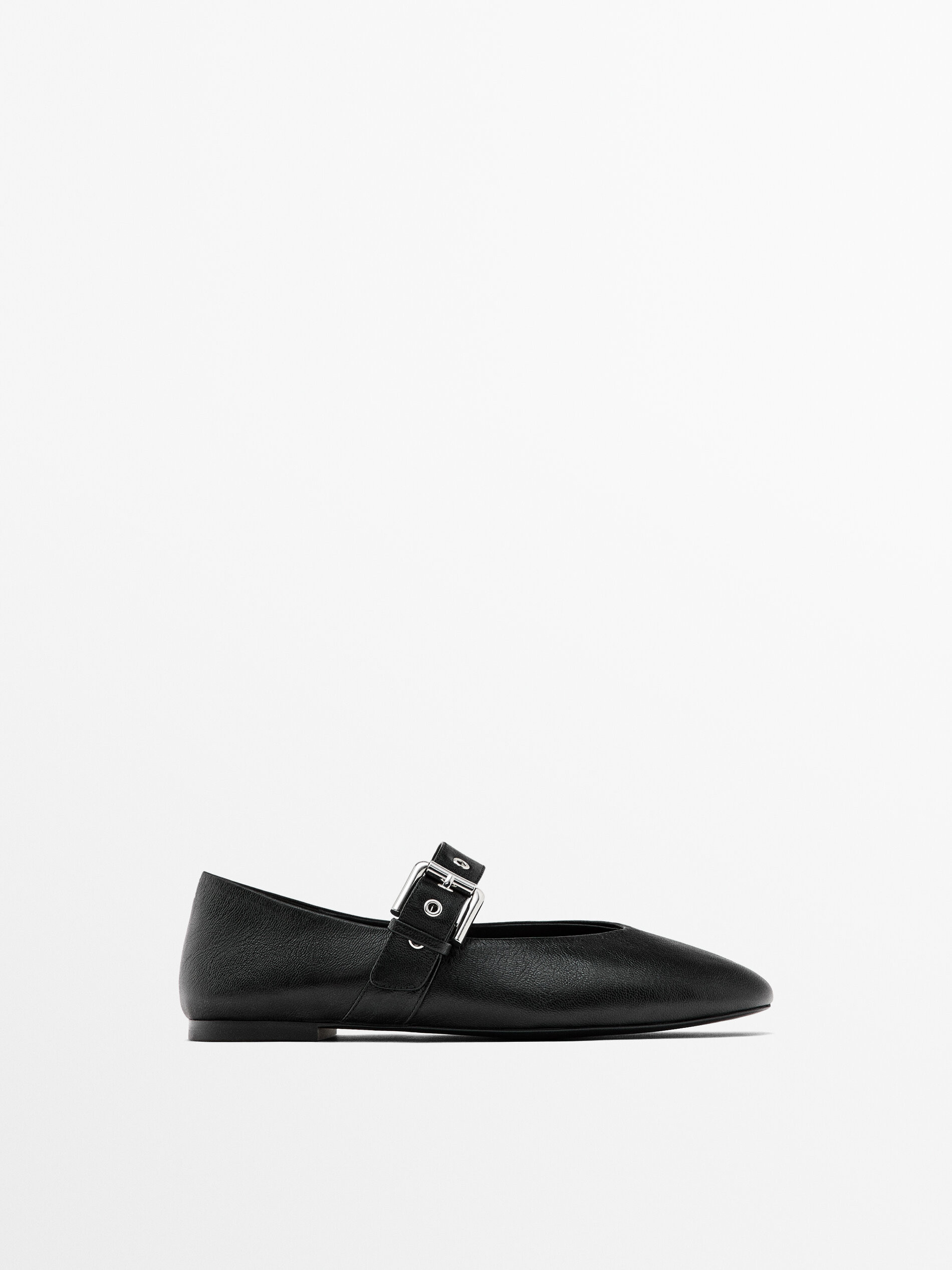 Soft ballet flats with buckle | Massimo Dutti UK