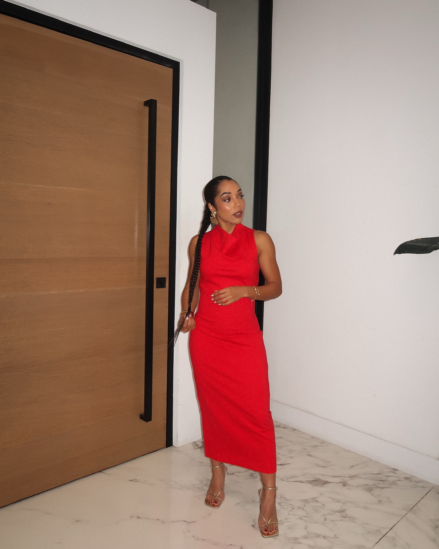 In honor of Spanx 30% Off Sale 🌹 Can’t get over this T Neck Dress from Ladies of the Table’s #SPANXgiving 🫶🏽

Wearing a Size Small + Small High-Waisted Mid-Thigh Short in color Latte

Everything true to size with a little extra room in the dress (size 4/6 for reference)

Spanx Sale, red dresss

#LTKGiftGuide #LTKHoliday #LTKSaleAlert