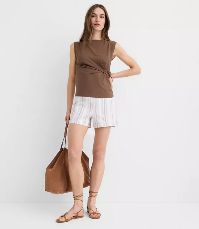 Darted Side Zip Shorts in Striped Cotton Linen | LOFT