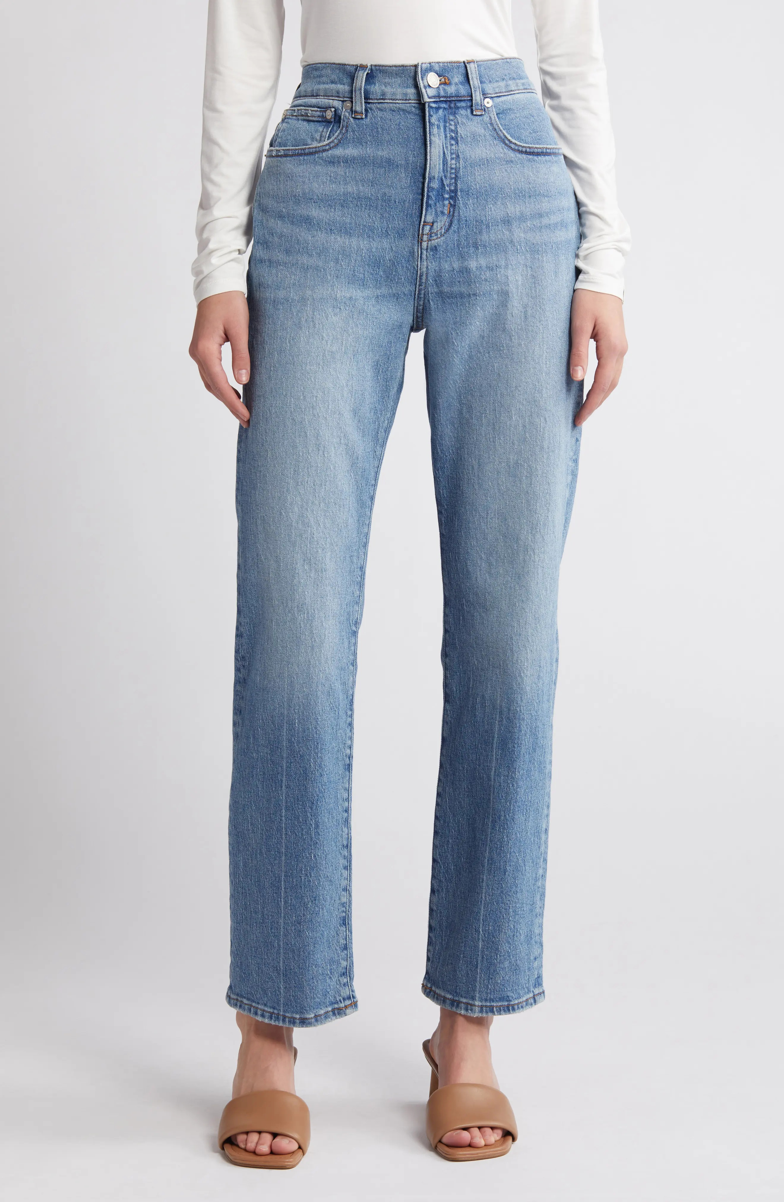 Madewell The '90s Creased High Waist Straight Leg Jeans in Rondell Wash at Nordstrom Rack, Size 24 | Nordstrom Rack