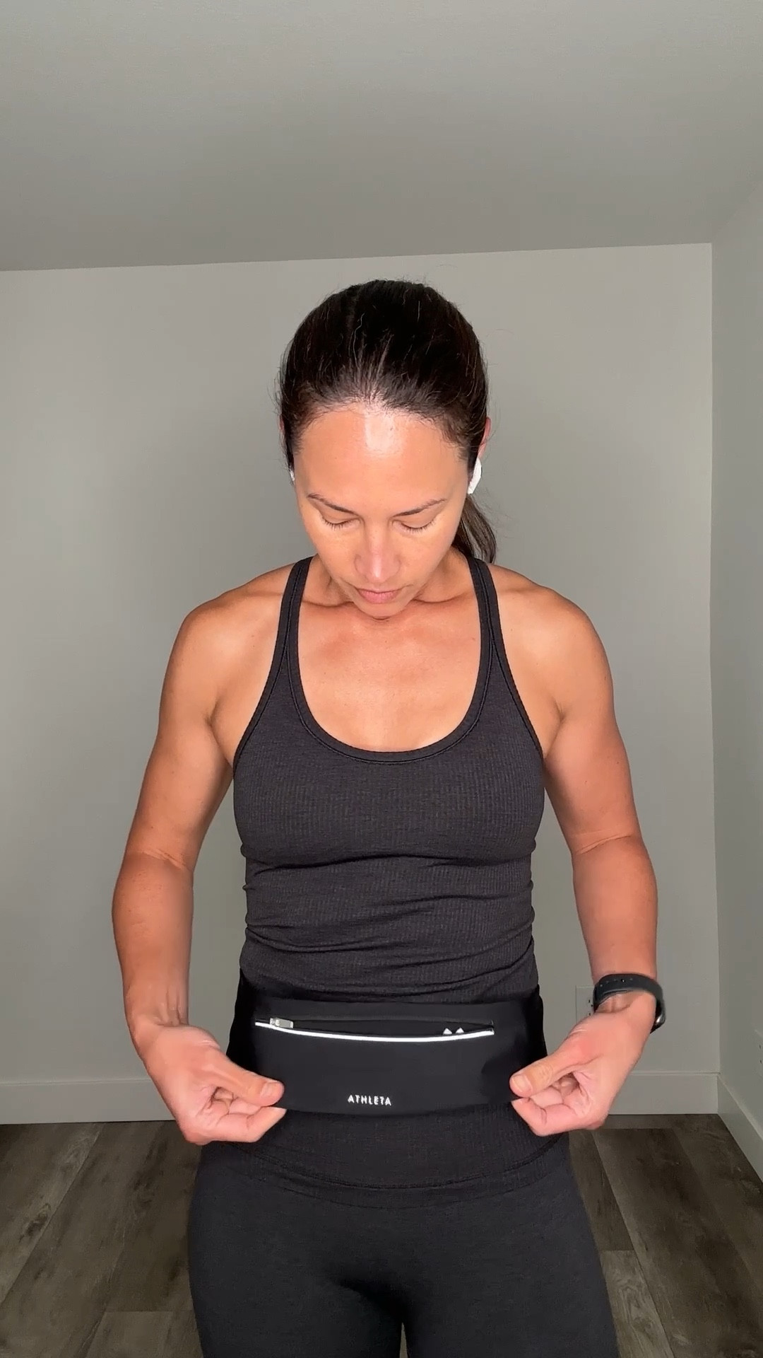 I’ve been test driving this new running belt and I’m sold. I’ve used running vests, backpacks and arm bands and this running belt is the best. It has adjustable straps and will rest just above your hip bones or around your waist depending on your preference. Give it about a solid week or two to get used to it and I know you’ll fall in love. It holds my phone, Kleenex, Chapstick, and keys. So glad I found this!✨🏃🏻‍♀️

#LTKStyleTip #LTKActive #LTKOver40